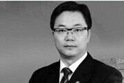 鄒碧華：公正為民、敢于擔(dān)當(dāng)?shù)暮梅ü? /></a></div>
</td>
<td width=