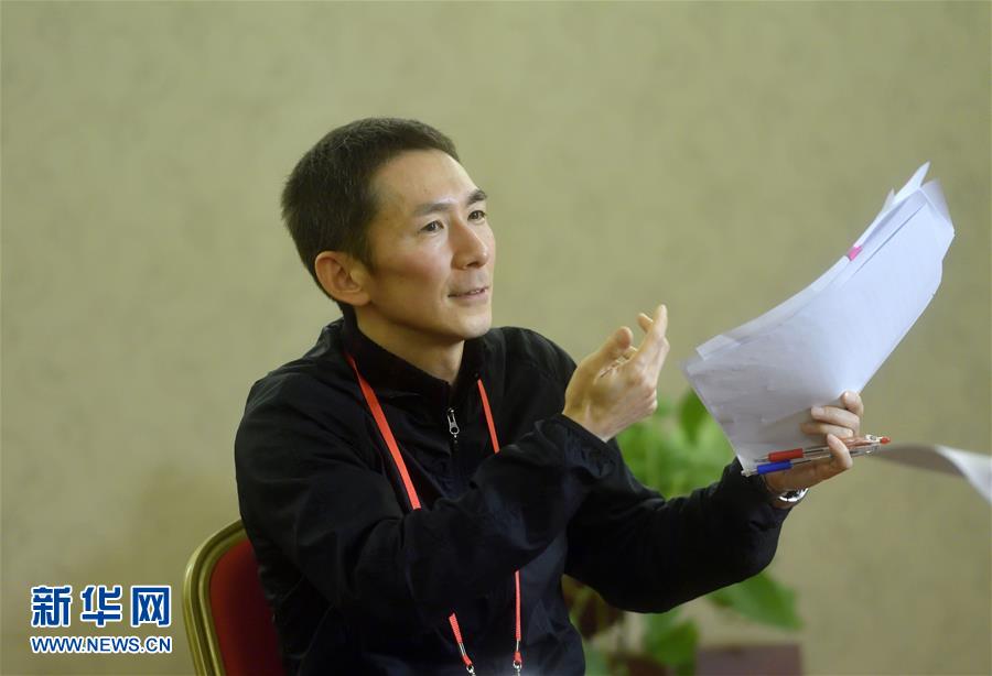 （圖文互動）（8）中國發(fā)展進(jìn)入新時(shí)代——9名外籍語言專家眼中的十九大報(bào)告
