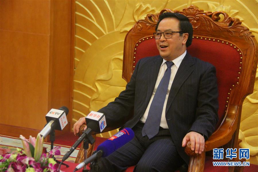 （XHDW·圖文互動）專訪：愿中國人民在中共領(lǐng)導(dǎo)下取得更多成就——訪越共中央委員、中央對外部部長黃平君