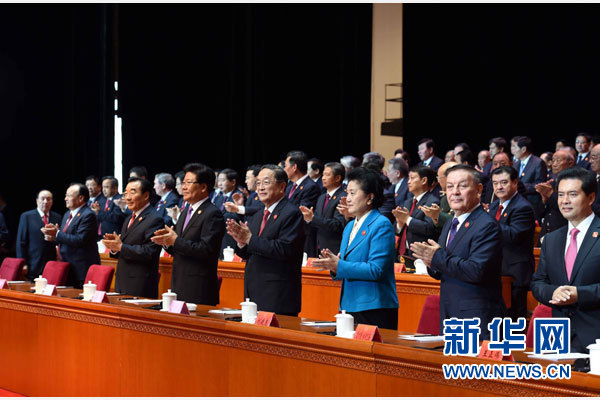 10月1日，慶祝中華人民共和國(guó)成立66周年暨新疆維吾爾自治區(qū)成立60周年大會(huì)在新疆人民會(huì)堂隆重舉行。 新華社記者 饒愛民 攝 