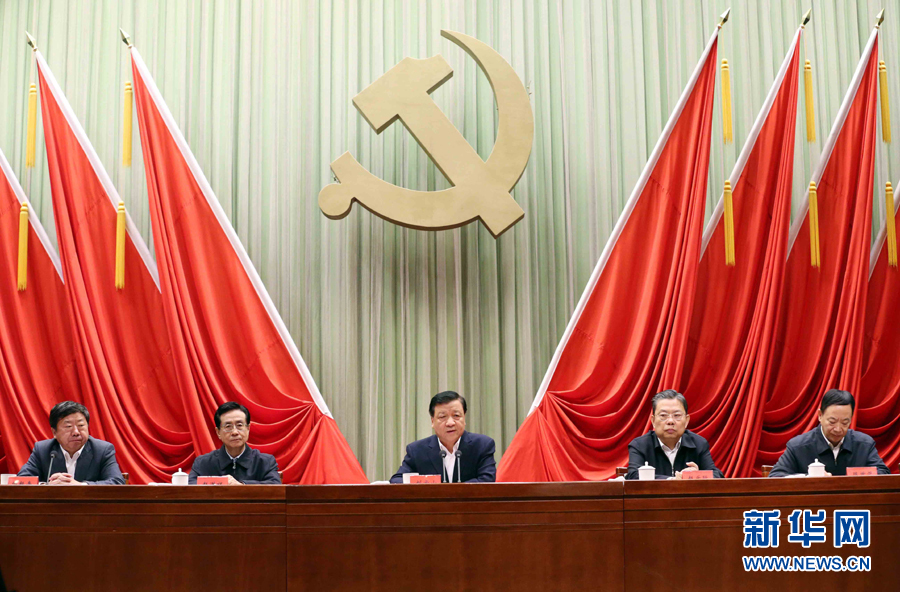 11月14日，中共中央黨校在北京舉行2016年秋季學(xué)期第二批入學(xué)學(xué)員開學(xué)典禮。中共中央政治局常委、中央黨校校長劉云山出席并講話。新華社記者 劉衛(wèi)兵 攝