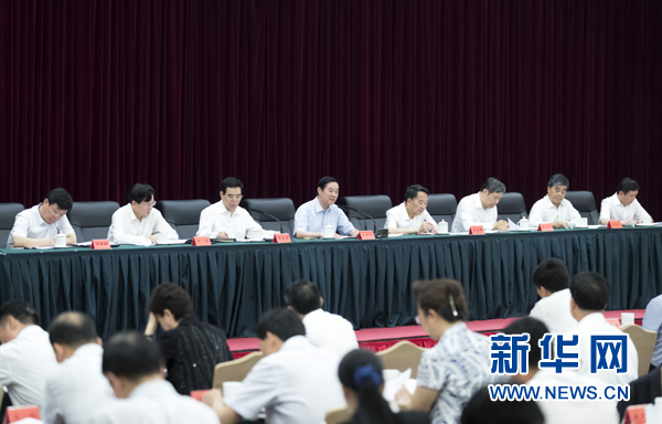 7月12日，中共中央政治局委員、中央書記處書記、中宣部部長劉奇葆在北京出席全國出版工作會(huì)議。 新華社記者 丁海濤 攝