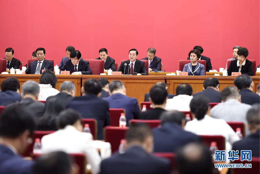 9月20日，中國電視藝術(shù)家協(xié)會(huì)第六次全國代表大會(huì)在北京召開。中共中央政治局委員、中央書記處書記、中宣部部長劉奇葆出席開幕式并講話。新華社記者 燕雁 攝