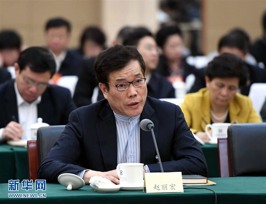 （兩會(huì)·快語(yǔ)錄）趙麗宏委員：要有中國(guó)精神，要有文化自信