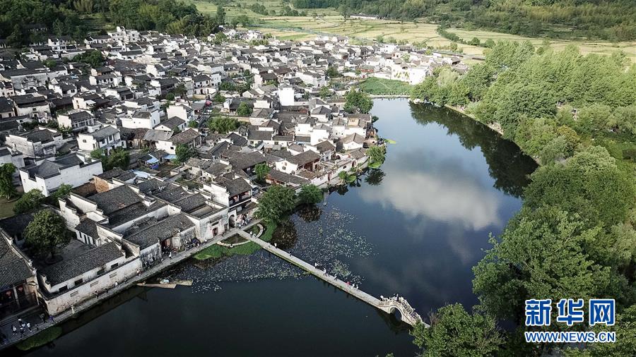 （新華全媒頭條·搶救古民居·圖文互動(dòng)）（1）當(dāng)古民居遇上城鎮(zhèn)化，如何留住鄉(xiāng)愁？