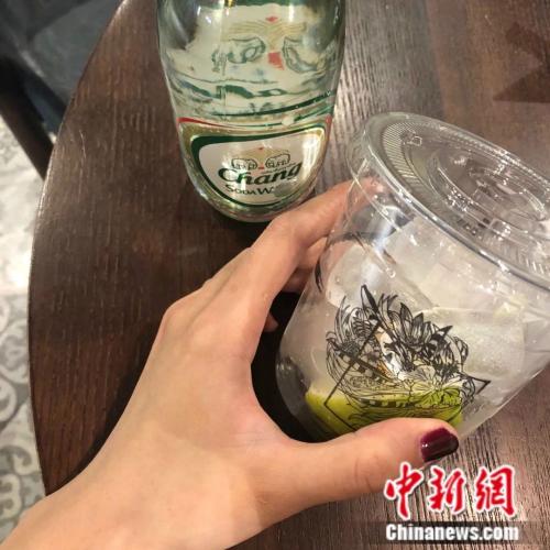 奶茶的種類已經(jīng)不再限制于“奶 茶”。來源：受訪者供圖。