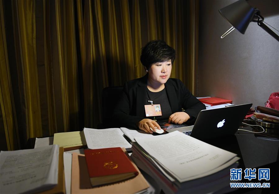 （兩會(huì)·基層代表履職故事）（3）全國人大代表孫艷玲：做好非遺事業(yè)，讓古老技藝活起來