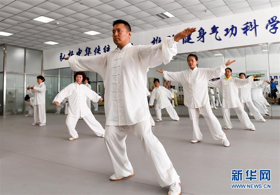 （新華全媒頭條·圖文互動）（2）奔跑吧，健康中國——全民健身在路上