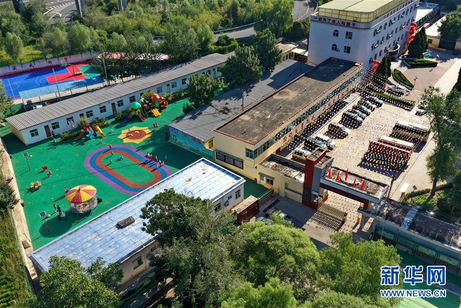 （在習(xí)近平新時代中國特色社會主義思想指引下——新時代新作為新篇章·總書記關(guān)心的百姓身邊事·圖文互動）（1）特別的愛，給特別的你——特殊教育的別樣風(fēng)景