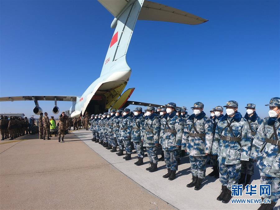 （一線抗疫群英譜·圖文互動(dòng)）（3）起飛，在人民最需要的時(shí)刻——中部戰(zhàn)區(qū)空軍航空兵某團(tuán)支援湖北抗“疫”空運(yùn)記事