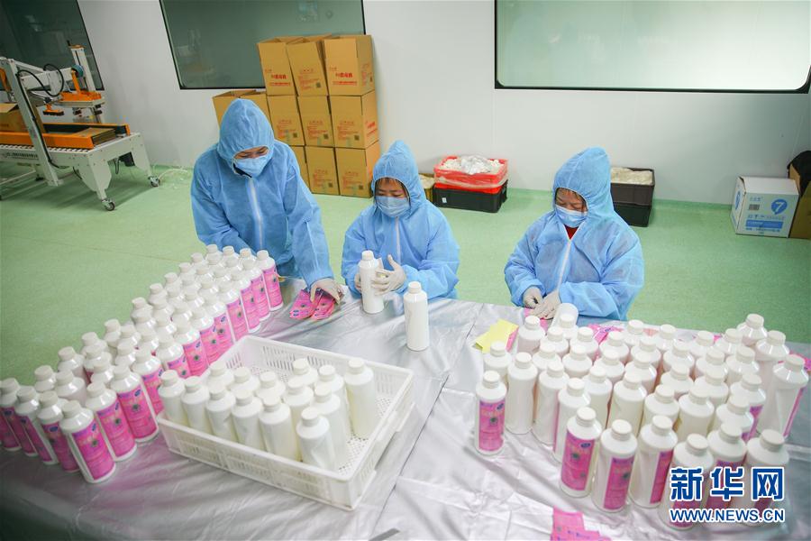 （新華全媒頭條·圖文互動）（11）分秒必爭，打好醫(yī)療物資保障戰(zhàn)！——全國全力保障醫(yī)療物資供應