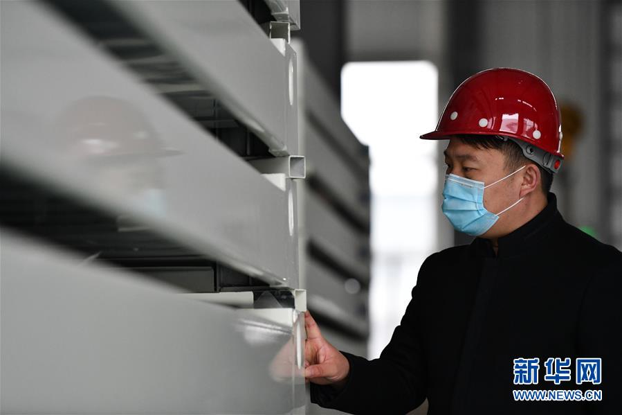 （一線抗疫群英譜·圖文互動）（7）不忘初心、奉獻(xiàn)赤誠——天津青年企業(yè)家劉濤的“戰(zhàn)疫”