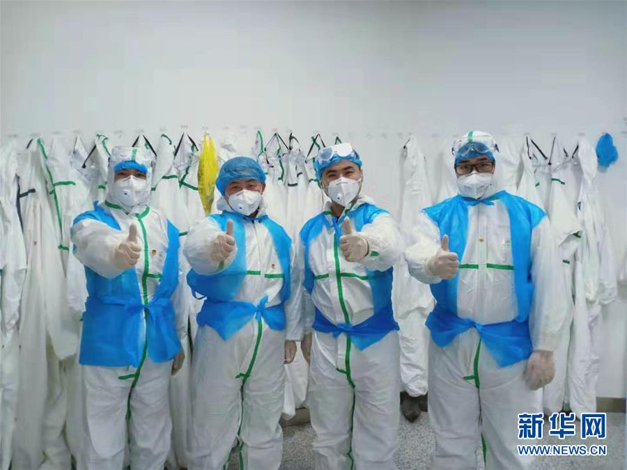 （習(xí)近平致敬的戰(zhàn)“疫”英雄·志愿者篇·圖文互動）（2）他們，微光成炬照征程