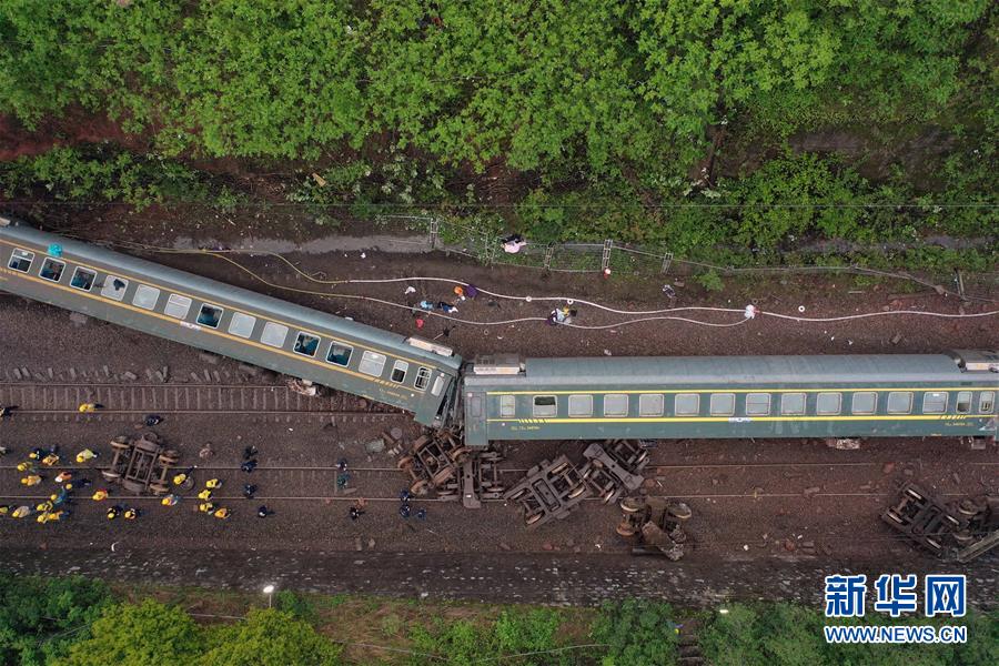 （圖文互動(dòng)）（1）列車(chē)為何沒(méi)能及時(shí)停?。?mdash;—京廣線T179次列車(chē)脫軌事件追蹤