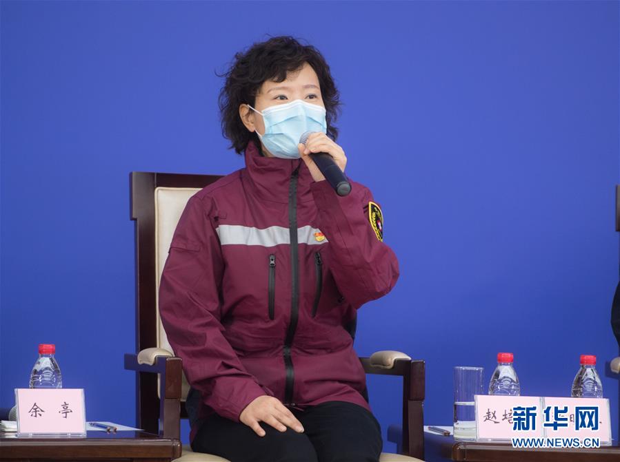 （聚焦疫情防控·圖文互動）（5）分秒必爭！一切為了治病救人——中國抗疫生命至上的生動實踐
