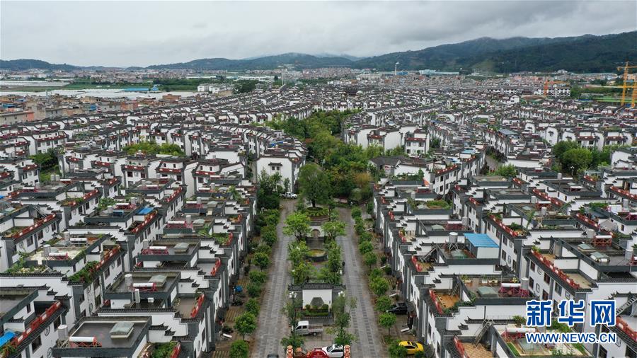 （走向我們的小康生活·圖文互動(dòng)）（1）“云南第一村”，共同富裕為什么能？