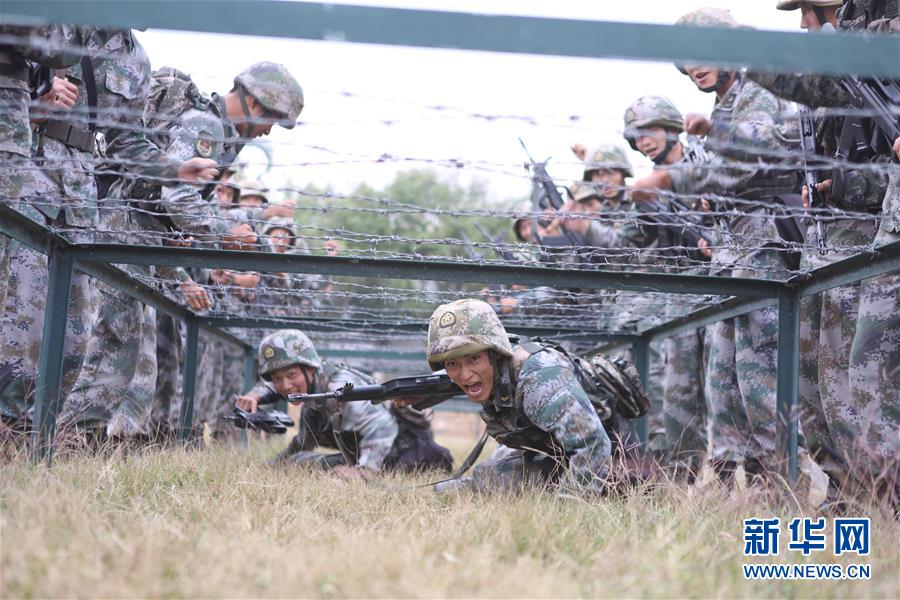 （在習(xí)近平強軍思想指引下·我們在戰(zhàn)位報告·圖文互動）（3）千里移防，鐵心跟黨走——南部戰(zhàn)區(qū)陸軍第75集團軍某紅軍旅政治建軍、練兵備戰(zhàn)記事