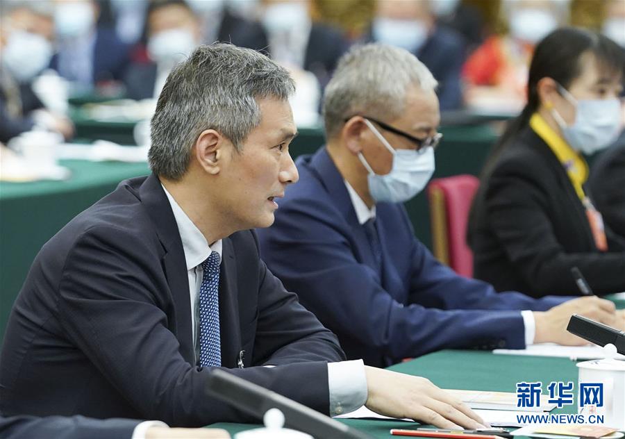 （習近平的小康故事·新華網(wǎng)·圖文互動）（8）“真正解決好基層群眾看病難、看病貴問題”——習近平和群眾健康的故事