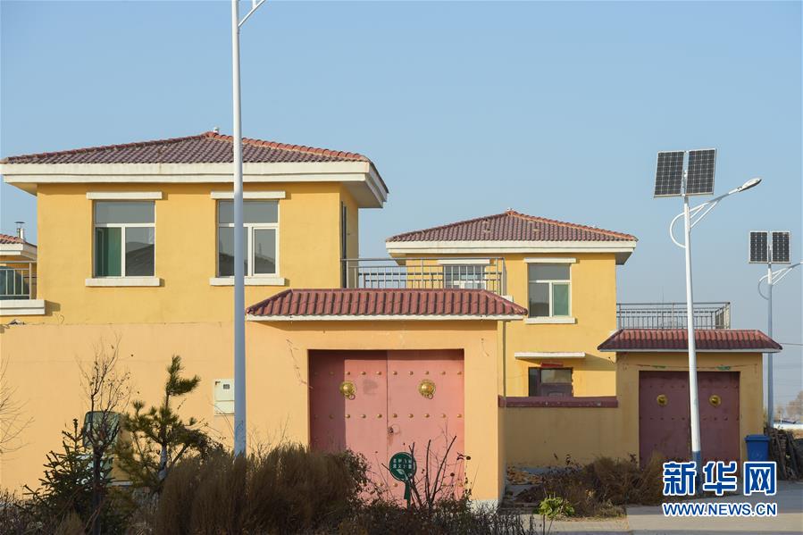（全面建成小康社會“百城千縣萬村調(diào)研行”·圖文互動(dòng)）（4）“麻煩村”變形記——內(nèi)蒙古白青堯村的多彩生活