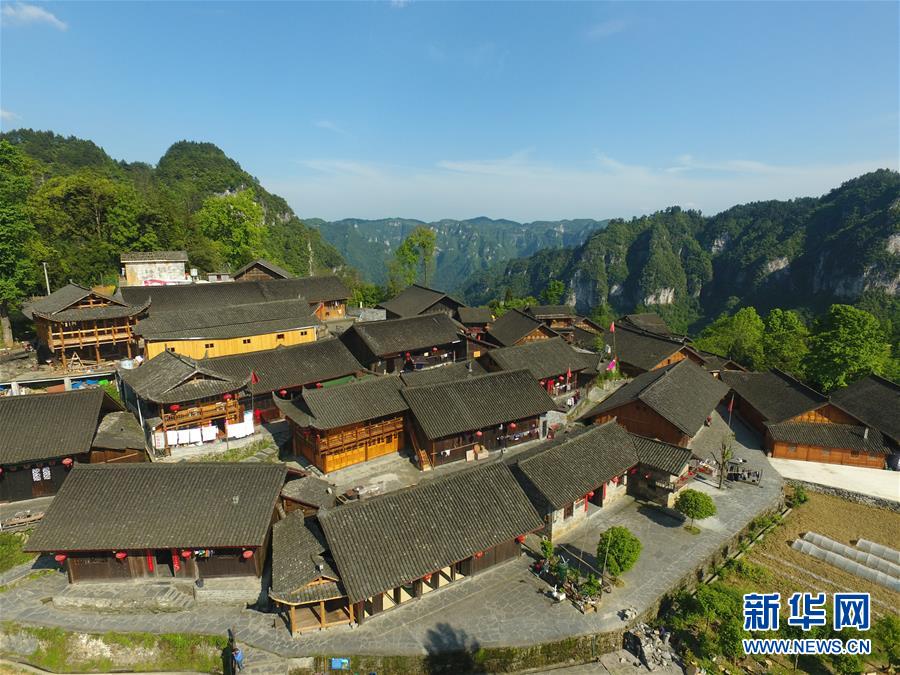 （新華全媒頭條·圖文互動）（6）初夏，循著總書記的腳步探訪產業(yè)扶貧新事