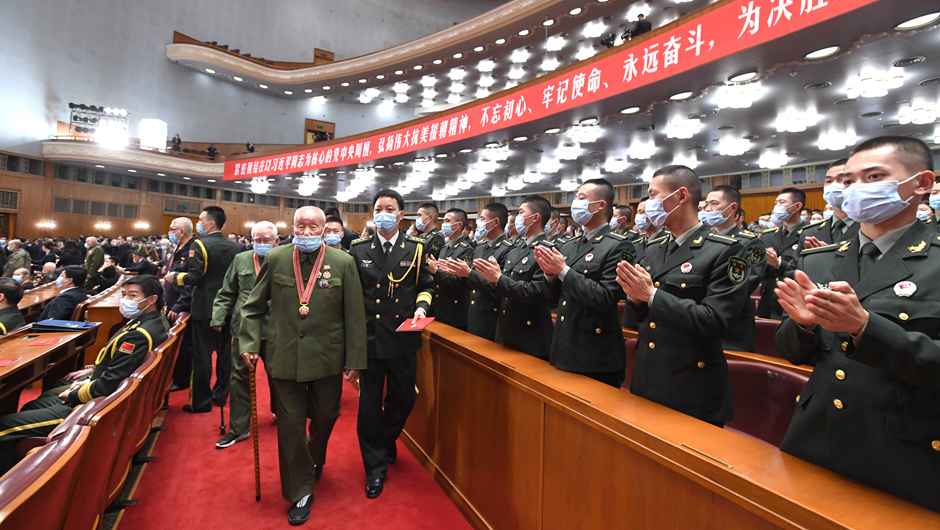 大會前，志愿軍老同志入場