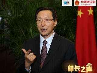 輪作休耕本質(zhì)上是讓耕地休養(yǎng)生息，更重要的是有利于提高糧食產(chǎn)能。
