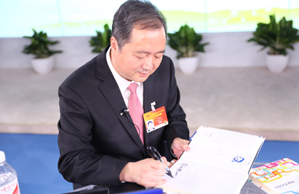 “創(chuàng)新不僅是技術(shù)創(chuàng)新、管理創(chuàng)新，還有商業(yè)模式的創(chuàng)新。”