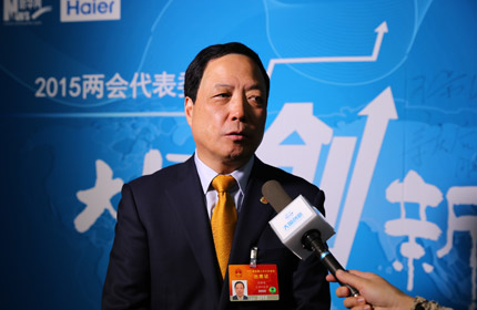 “一個(gè)技術(shù)點(diǎn)上的創(chuàng)新，形成一個(gè)體系的技術(shù)創(chuàng)新，再形成一個(gè)體系的標(biāo)準(zhǔn)。”