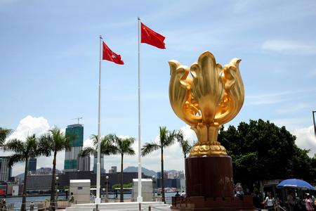 中央和特區(qū)政府將舉辦一系列慶?；顒? /></a></div>
<div   id=