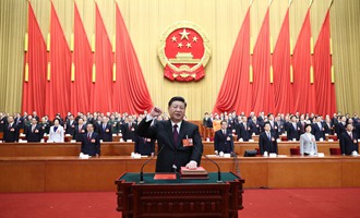 習(xí)近平當(dāng)選國家主席、中央軍委主席
