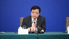 全國(guó)政協(xié)常委、全國(guó)工商聯(lián)副主席、正泰集團(tuán)董事長(zhǎng) 南存輝