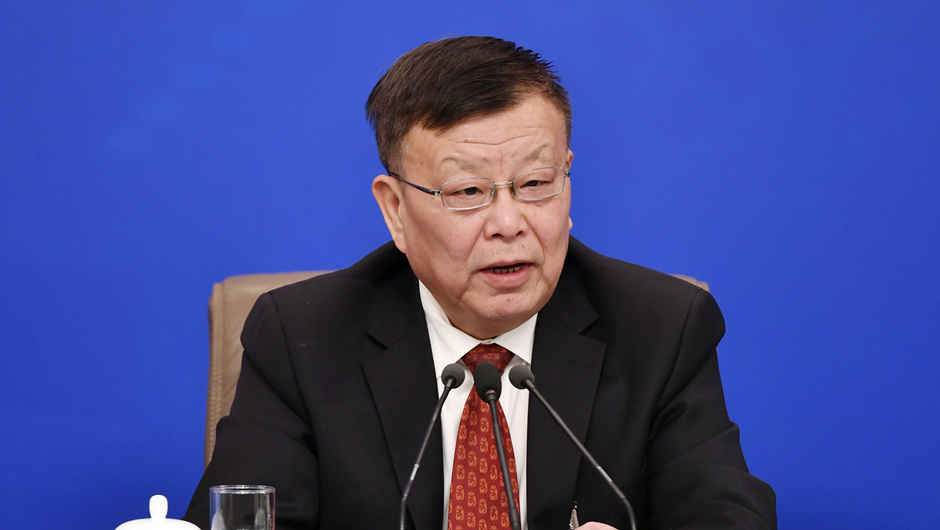 全國(guó)政協(xié)常委、副秘書(shū)長(zhǎng)（兼）、提案委員會(huì)副主任，九三學(xué)社中央副主席 賴明