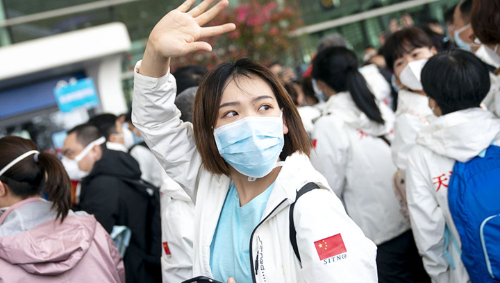 揮別武漢，她又回到“紅區(qū)”