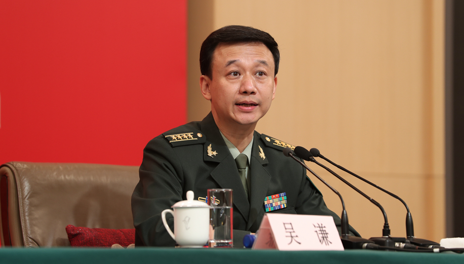 國防部新聞局局長、國防部新聞發(fā)言人吳謙大校介紹相關(guān)情況