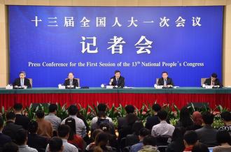 國家發(fā)改委主任何立峰等就“創(chuàng)新和完善宏觀調(diào)控，推動高質(zhì)量發(fā)展”答記者問