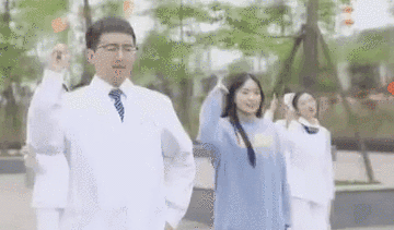 四川打疫苗神曲刷屏 《趕緊打》花絮來了！