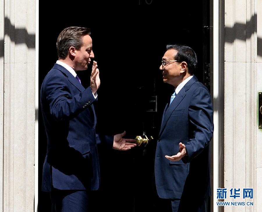 6月17日，中國國務院總理李克強在倫敦唐寧街10號首相府同英國首相卡梅倫舉行中英總理年度會晤。新華社記者 李濤 攝