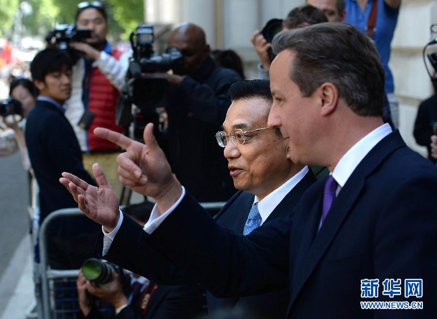 6月17日，中國國務院總理李克強在倫敦唐寧街10號首相府同英國首相卡梅倫舉行中英總理年度會晤。新華社記者 李濤 攝