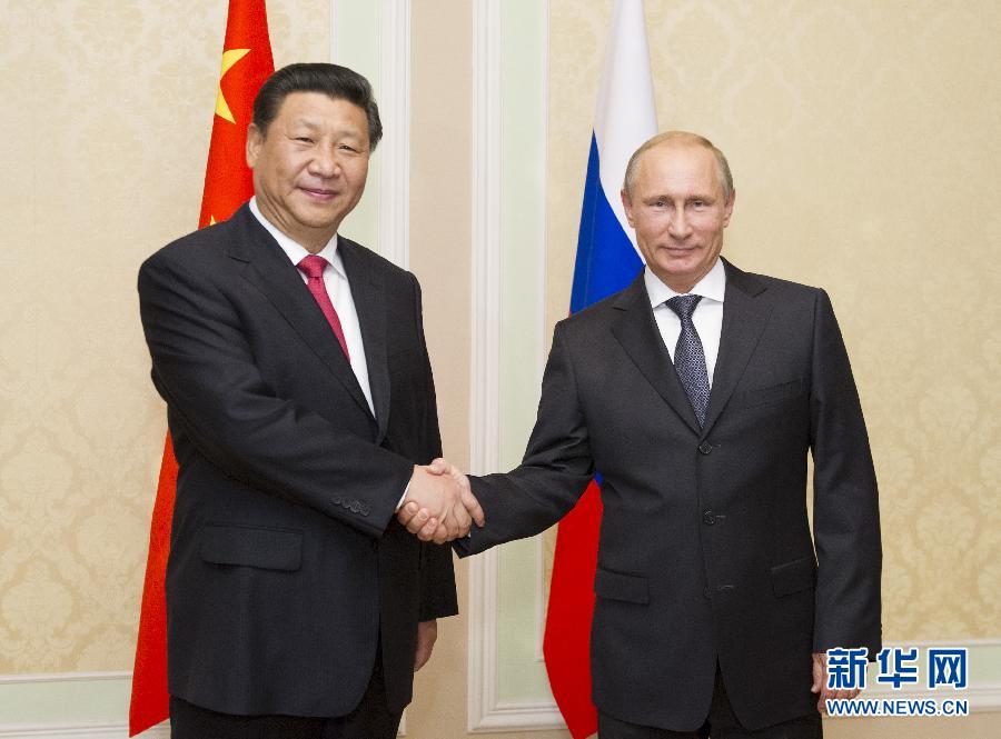 9月11日，中國國家主席習(xí)近平在塔吉克斯坦首都杜尚別會見俄羅斯總統(tǒng)普京。 新華社記者 黃敬文 攝 