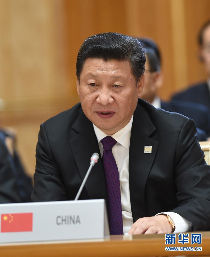7月9日，金磚國(guó)家領(lǐng)導(dǎo)人第七次會(huì)晤在俄羅斯烏法舉行。中國(guó)國(guó)家主席習(xí)近平、俄羅斯總統(tǒng)普京、巴西總統(tǒng)羅塞夫、印度總理莫迪、南非總統(tǒng)祖馬出席。這是習(xí)近平發(fā)表題為《共建伙伴關(guān)系　共創(chuàng)美好未來》的主旨講話。新華社記者 饒愛民 攝 