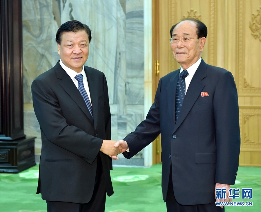 10月10日，正在朝鮮訪問的中共中央政治局常委、中央書記處書記劉云山在平壤會見朝鮮勞動黨中央政治局常委、最高人民會議常任委員會委員長金永南。 新華社記者 李濤 攝