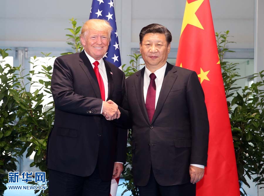 7月8日，國家主席習(xí)近平在二十國集團領(lǐng)導(dǎo)人漢堡峰會閉幕后會見美國總統(tǒng)特朗普，就中美關(guān)系及共同關(guān)心的重大國際和地區(qū)問題深入交換意見。新華社記者 姚大偉 攝